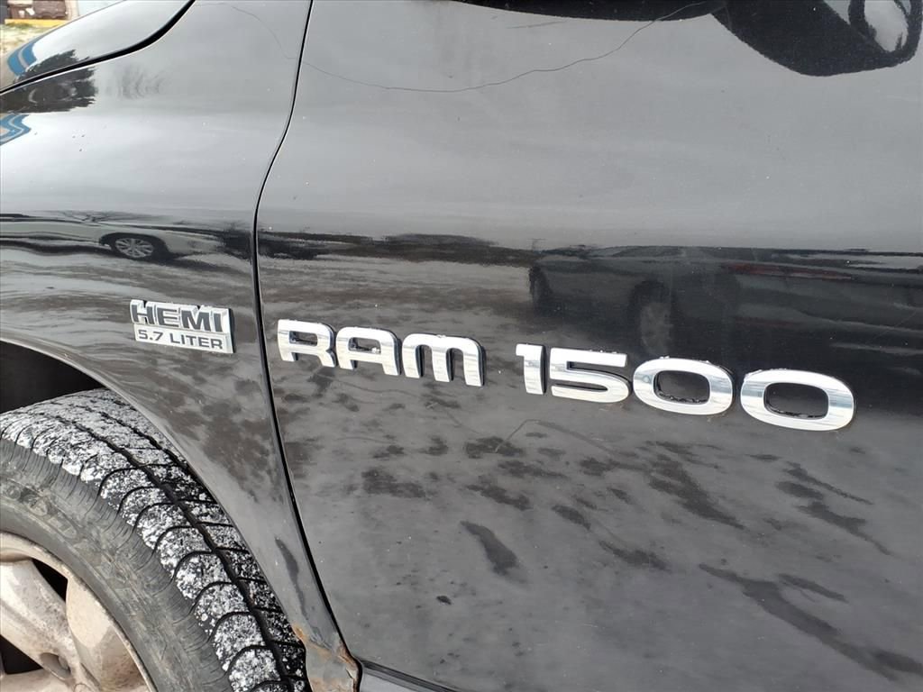 Used 2007 Dodge Ram 1500 Truck SLT w/ Sound & Secure Value Group image 9