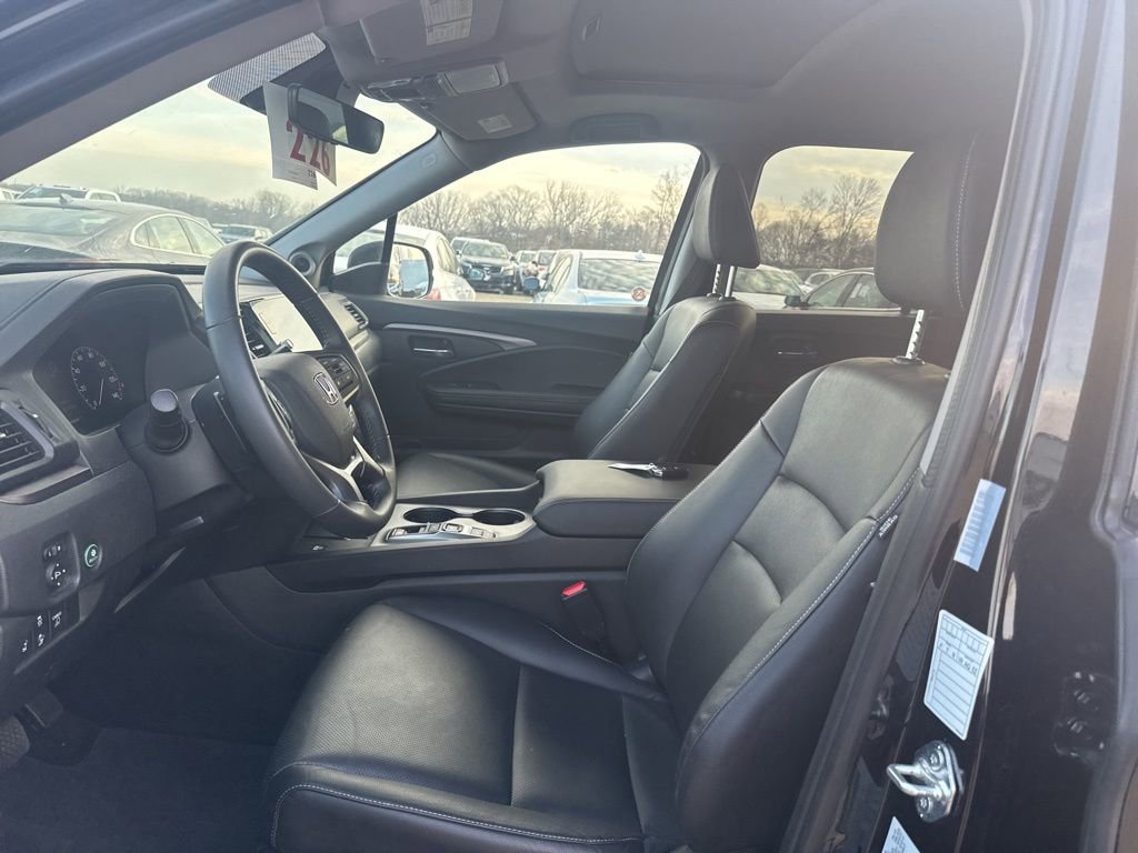 Used 2025 Honda Ridgeline RTL image 5