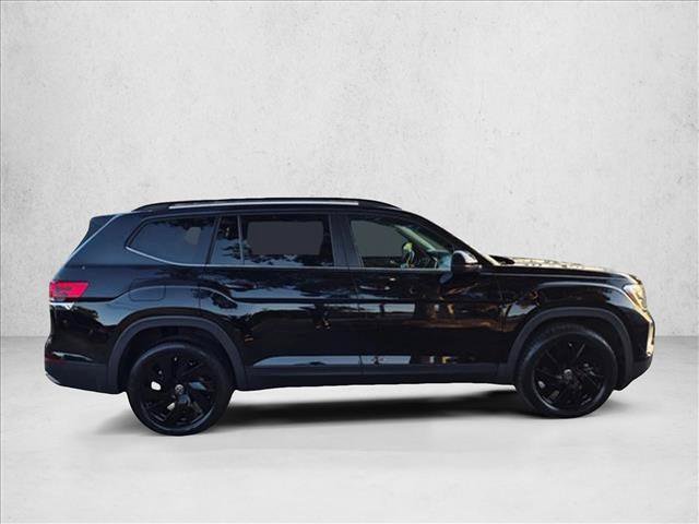 Used 2024 Volkswagen Atlas SE FWD image 4