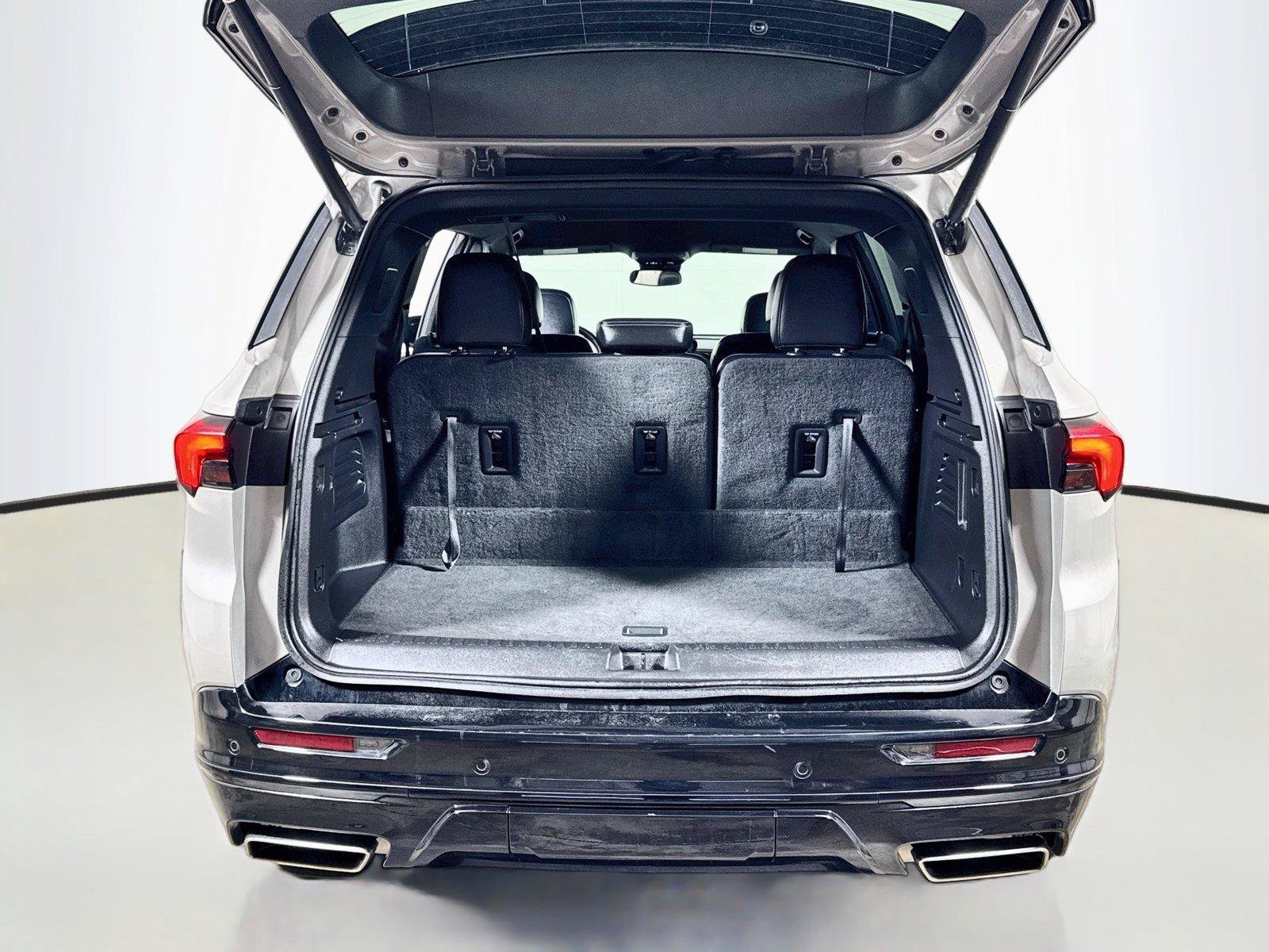 Certified 2026 Buick Enclave Sport Touring FWD image 25