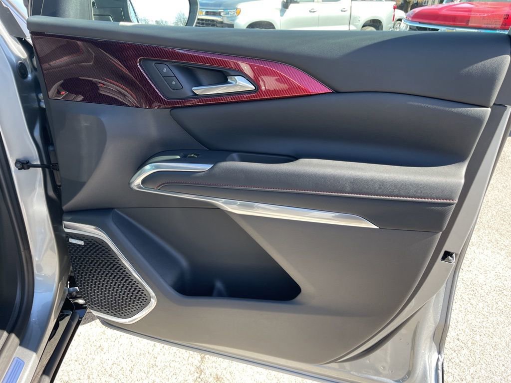 New 2026 Chevrolet Traverse RS image 32