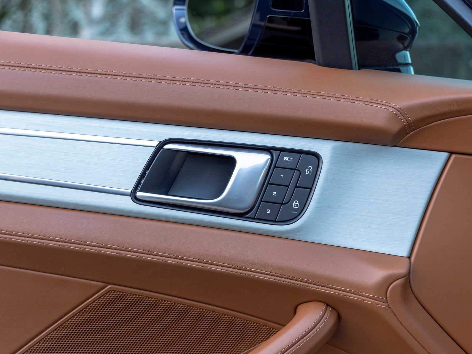 Used 2022 Porsche Panamera GTS AWD/4WD image 23