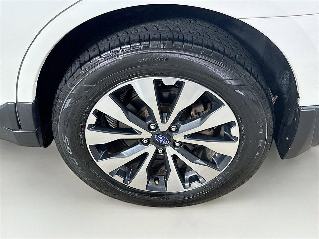 Used 2016 Subaru Outback 2.5i Limited image 24
