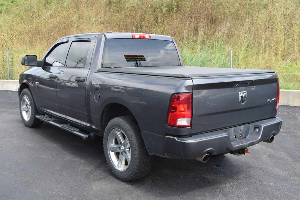 Used 2017 RAM 1500 Express w/ Express Value Package AWD/4WD image 6