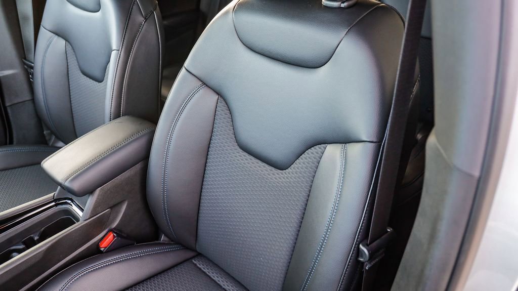 New 2026 Jeep Compass Latitude image 25
