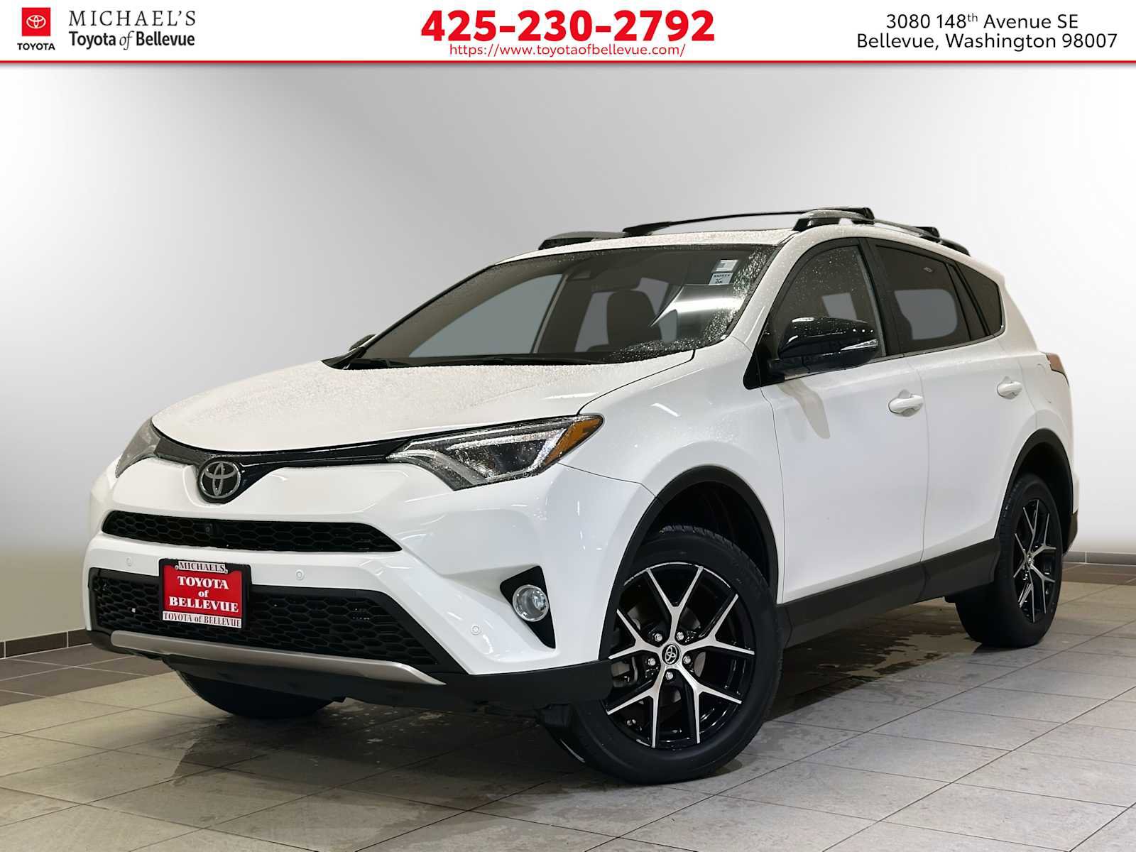 Used 2017 Toyota RAV4 SE w/ Advanced Technology Package image 2