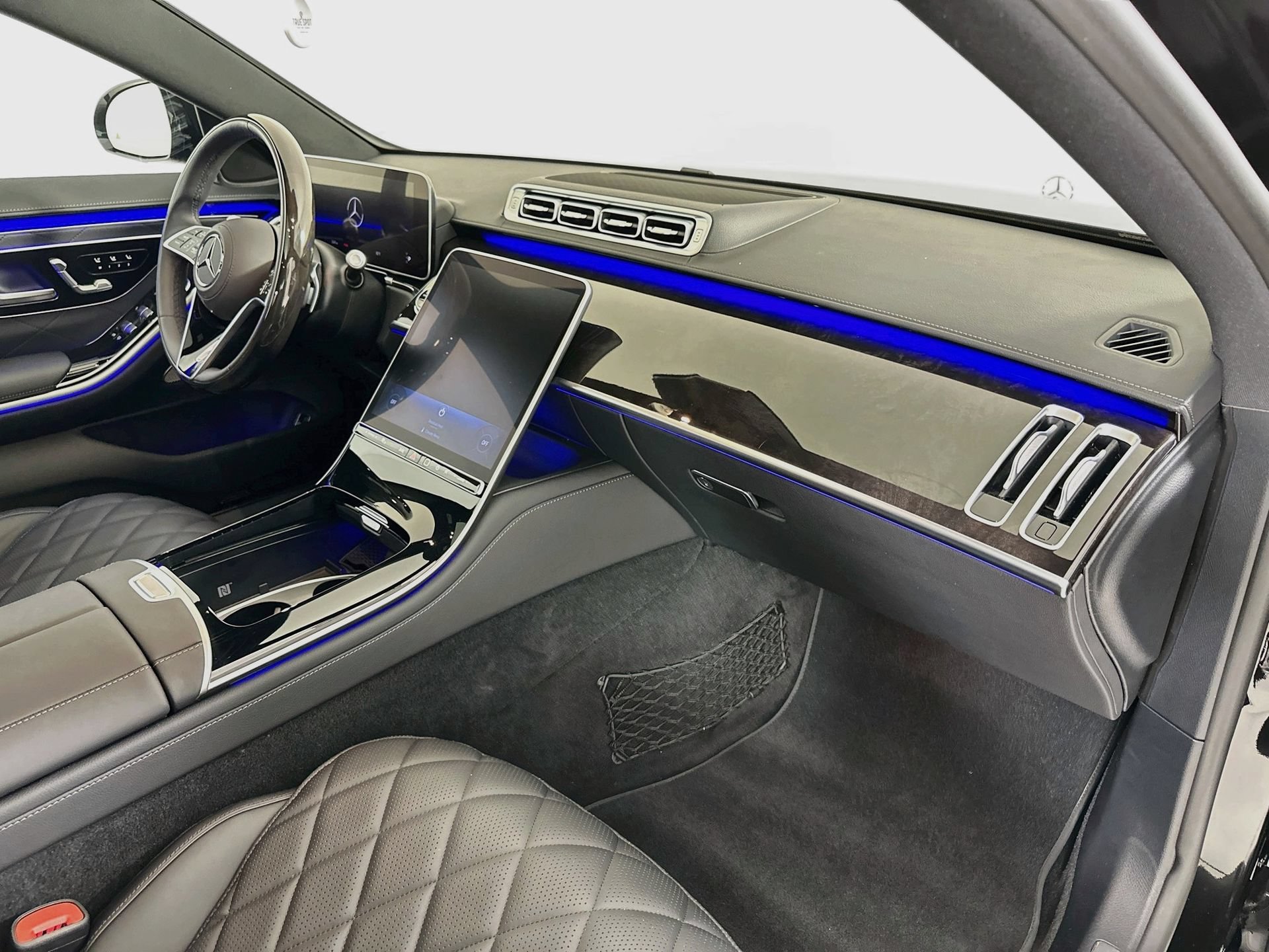 Certified 2024 Mercedes-Benz S 580 4MATIC Sedan image 31