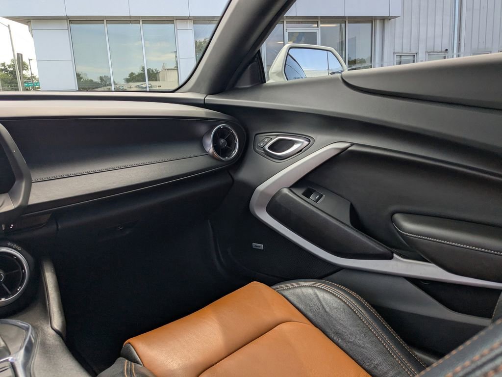 Used 2018 Chevrolet Camaro LT w/ RS Package RWD image 17