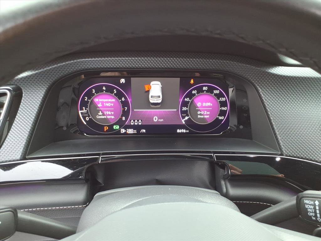 Used 2024 Volkswagen Atlas Cross Sport SEL Premium R-Line image 16