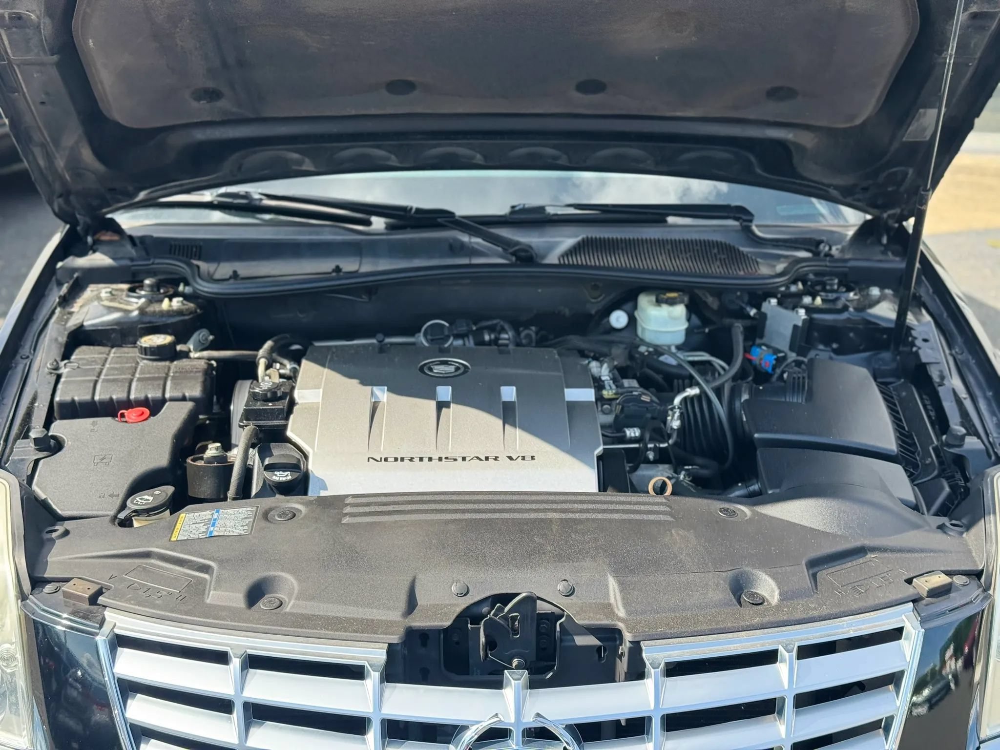 Used 2010 Cadillac DTS FWD image 60