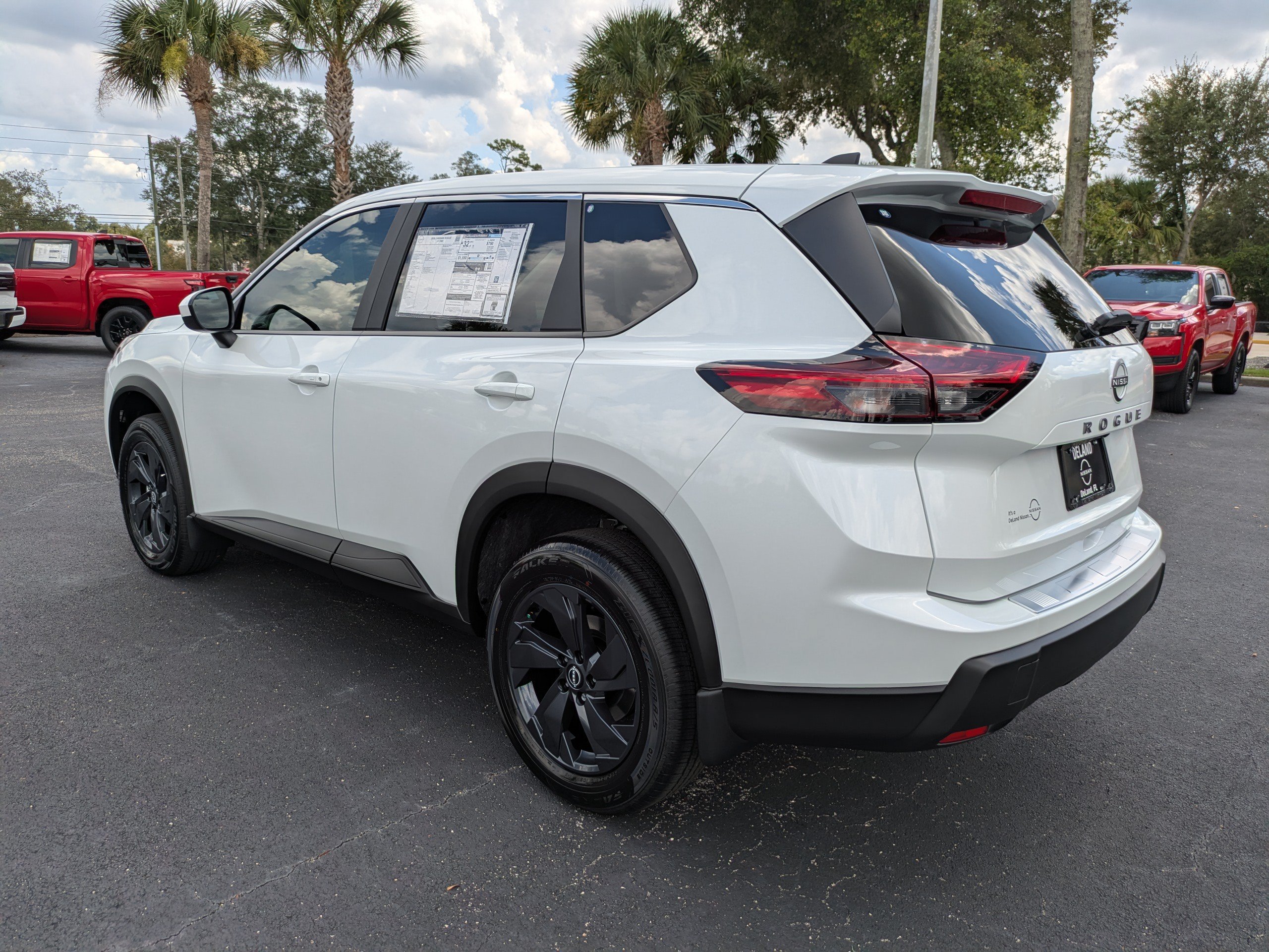 New 2026 Nissan Rogue SV FWD image 6