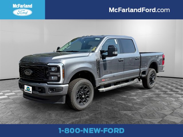 New 2025 Ford F250 Lariat w/ Black Appearance Package