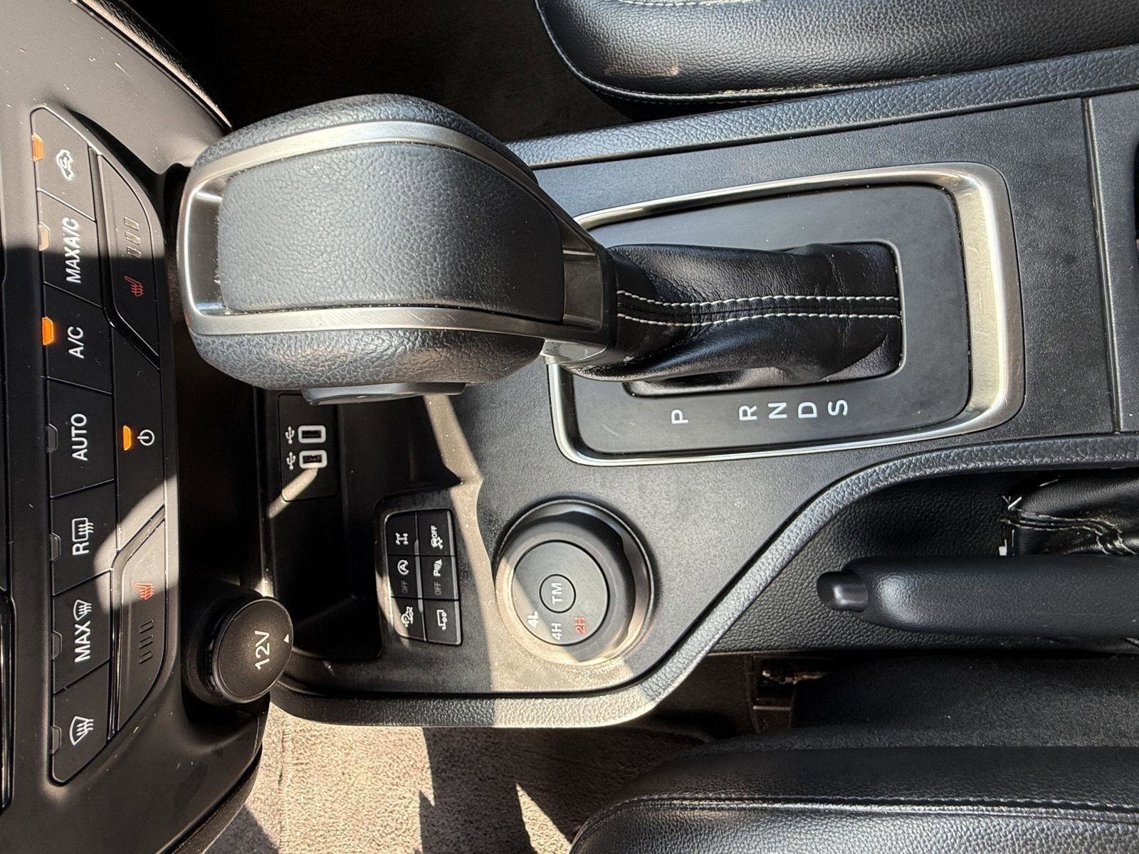 Used 2022 Ford Ranger Lariat w/ Equipment Group 501A High image 19