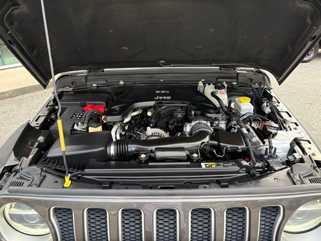 Used 2018 Jeep Wrangler Unlimited Sahara w/ LED Lighting Group AWD/4WD image 36