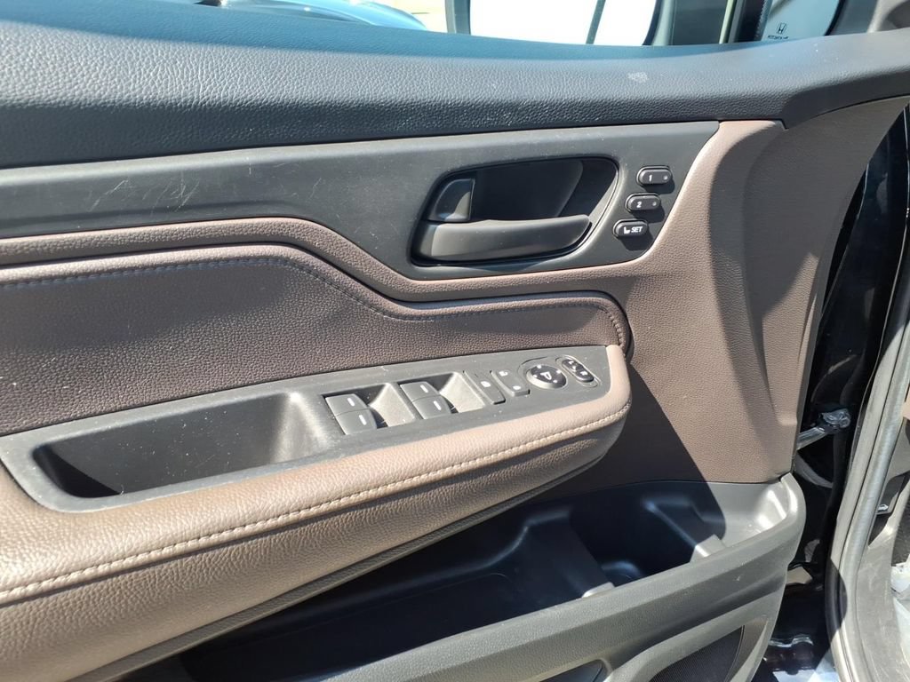 Certified 2019 Honda Odyssey EX-L image 9