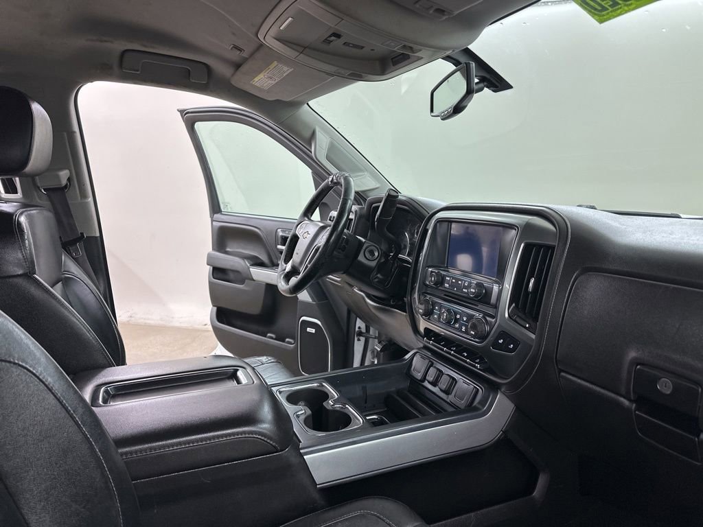Used 2015 Chevrolet Silverado 2500 LTZ w/ LTZ Plus Package AWD/4WD image 22