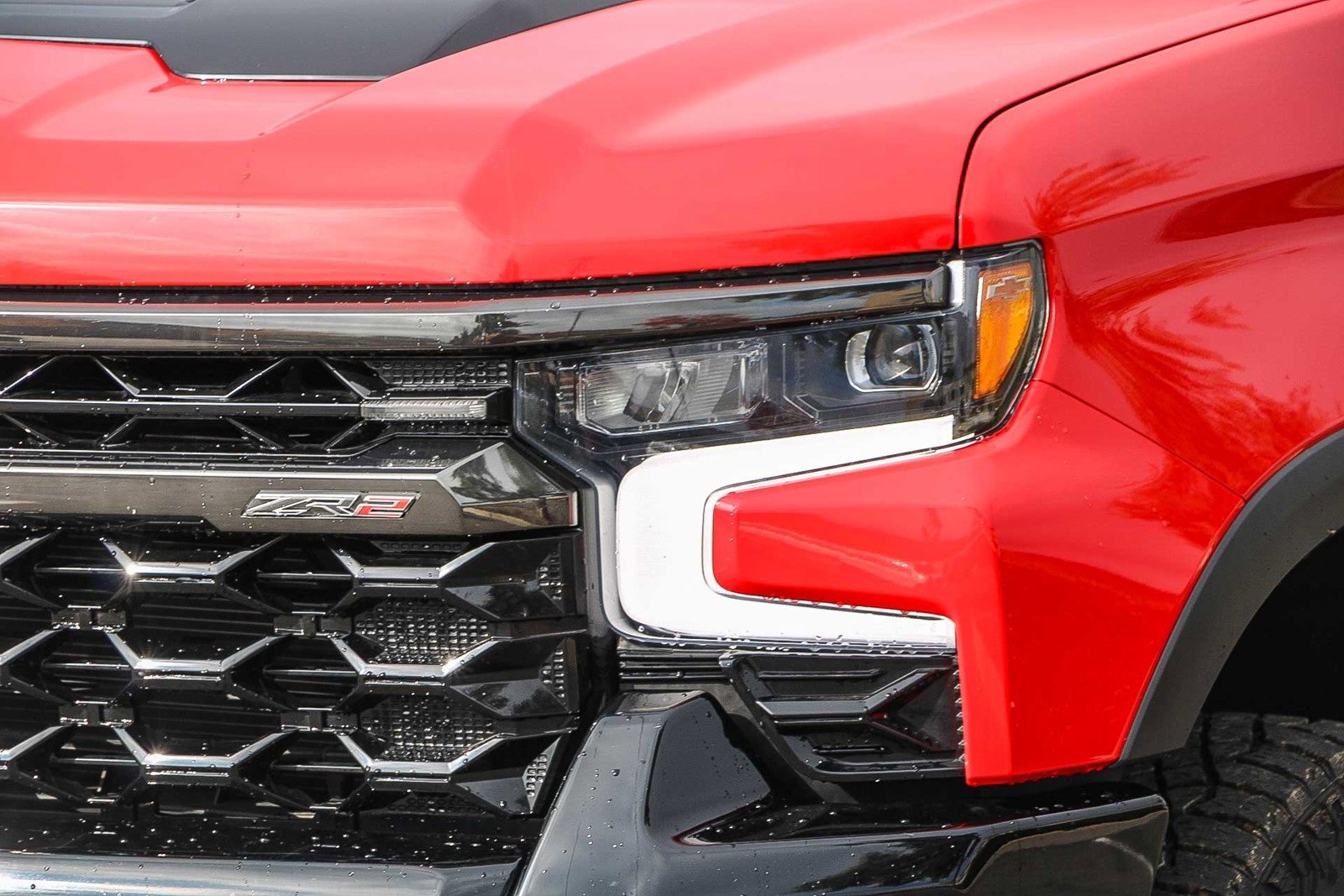 Used 2023 Chevrolet Silverado 1500 ZR2 w/ Technology Package image 8