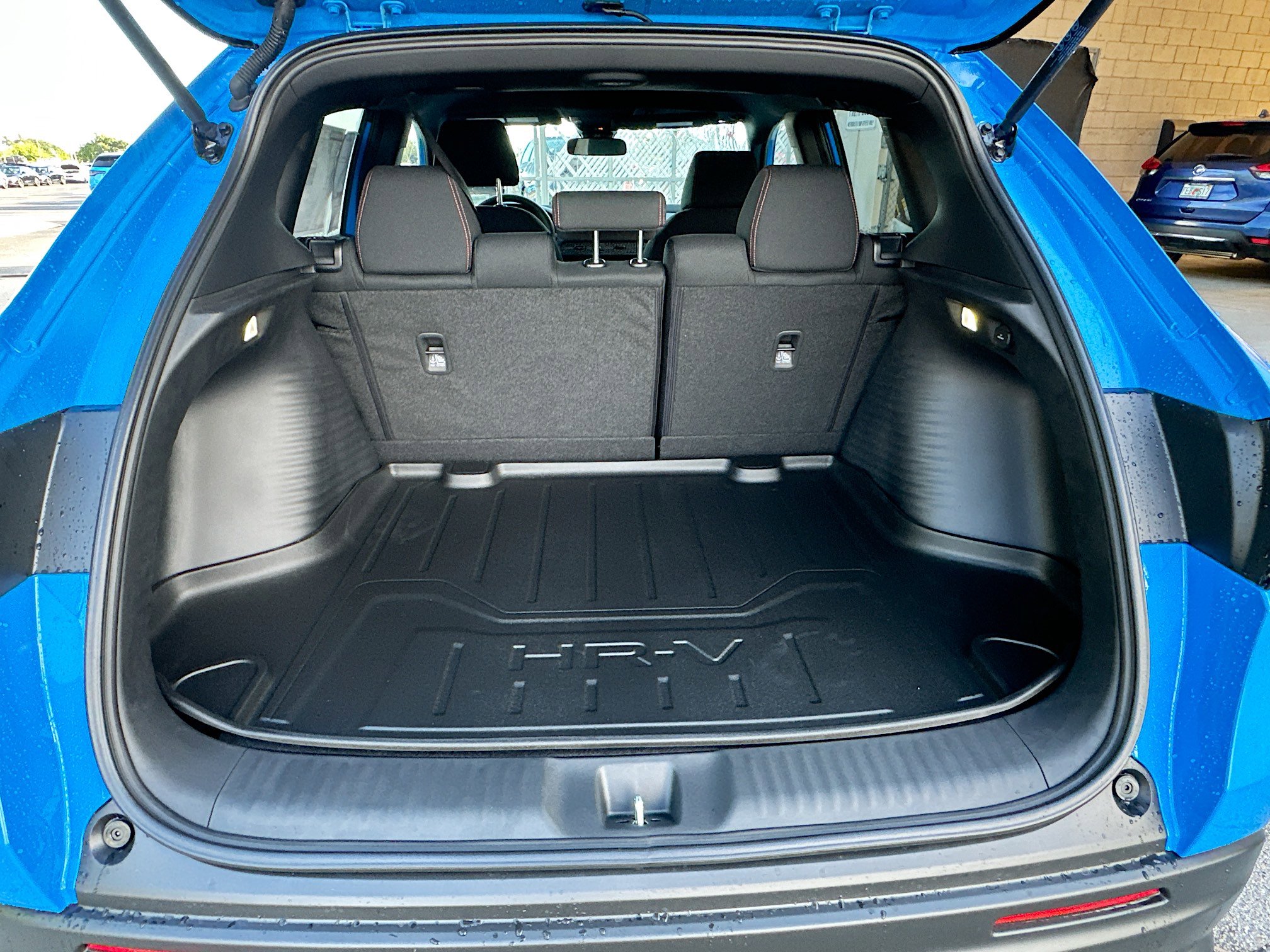 New 2026 Honda HR-V Sport image 18