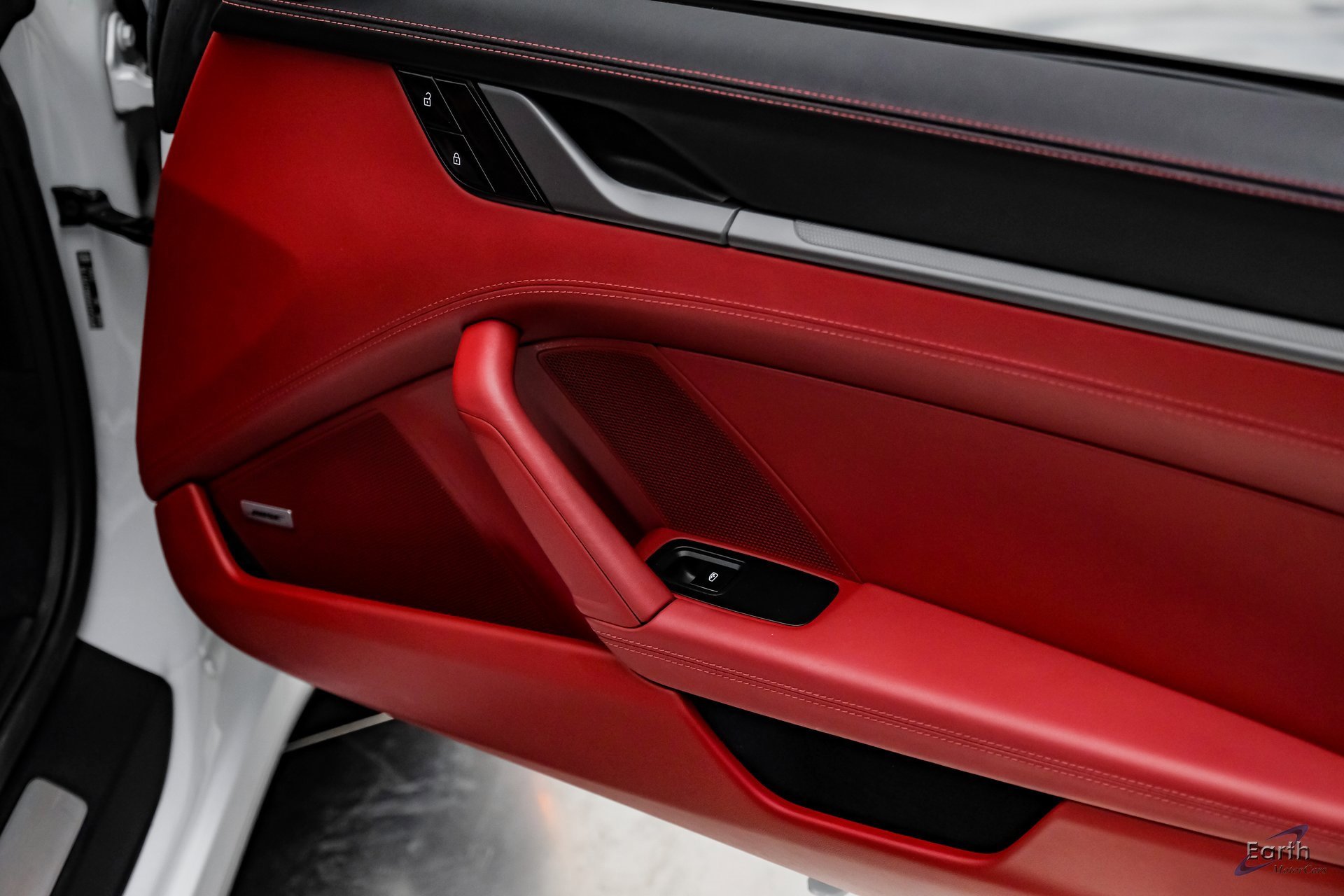 Used 2021 Porsche 911 Carrera 4 image 81