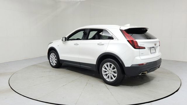 Certified 2023 Cadillac XT4 Luxury w/ Cold Weather Package image 3