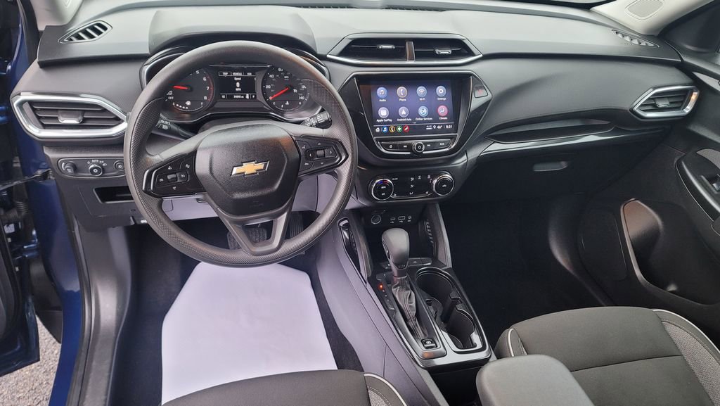 Used 2022 Chevrolet TrailBlazer LT w/ Convenience Package image 24