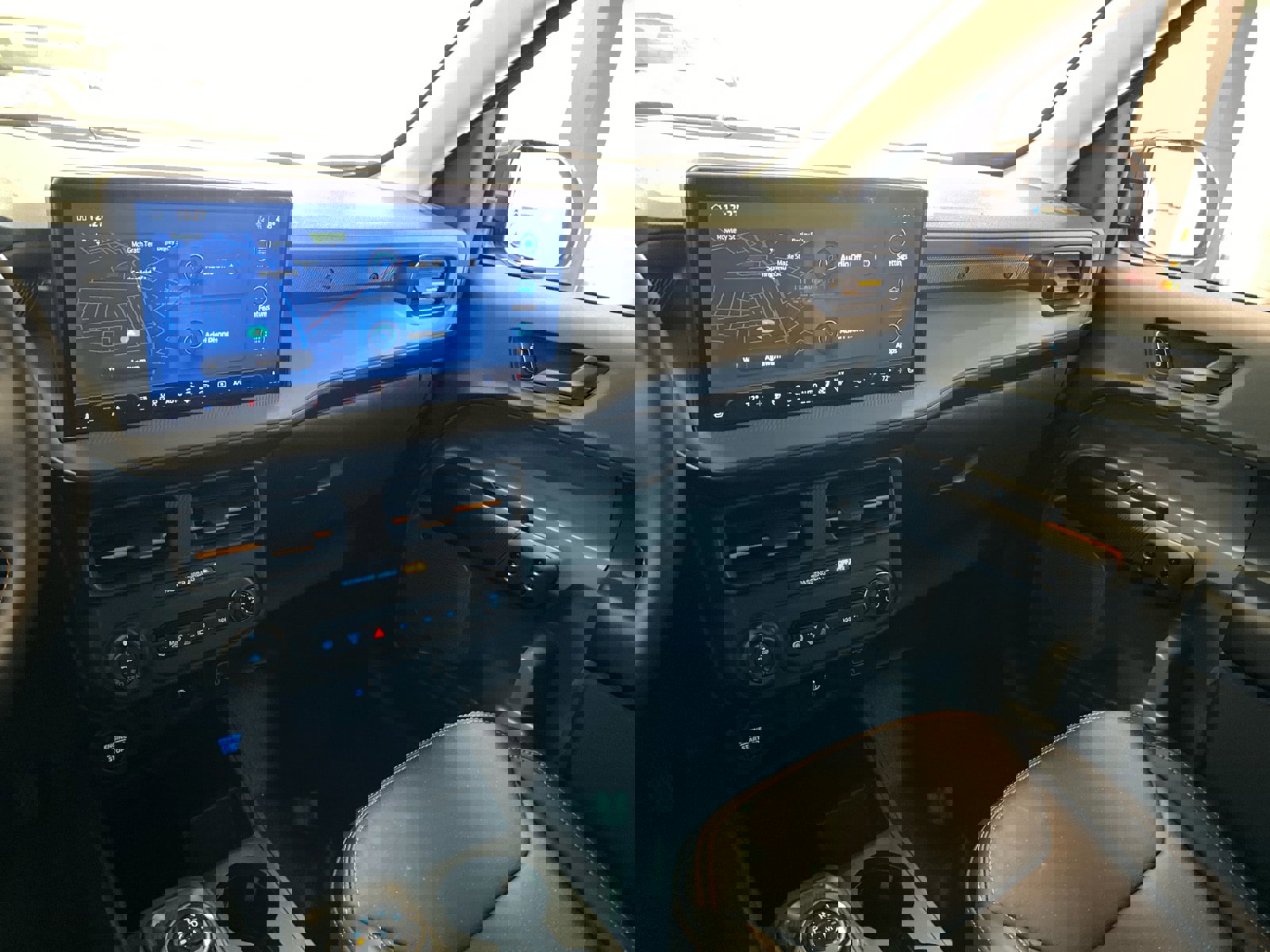 New 2026 Ford Maverick Tremor image 12