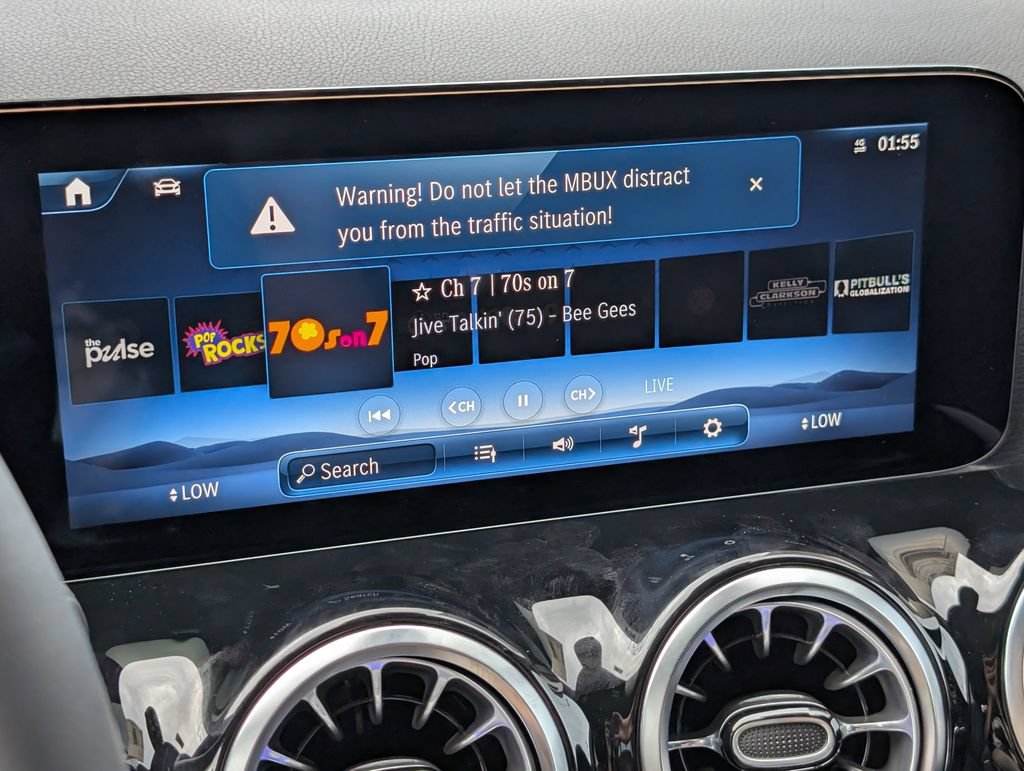 New 2026 Mercedes-Benz GLA 250 4MATIC image 15