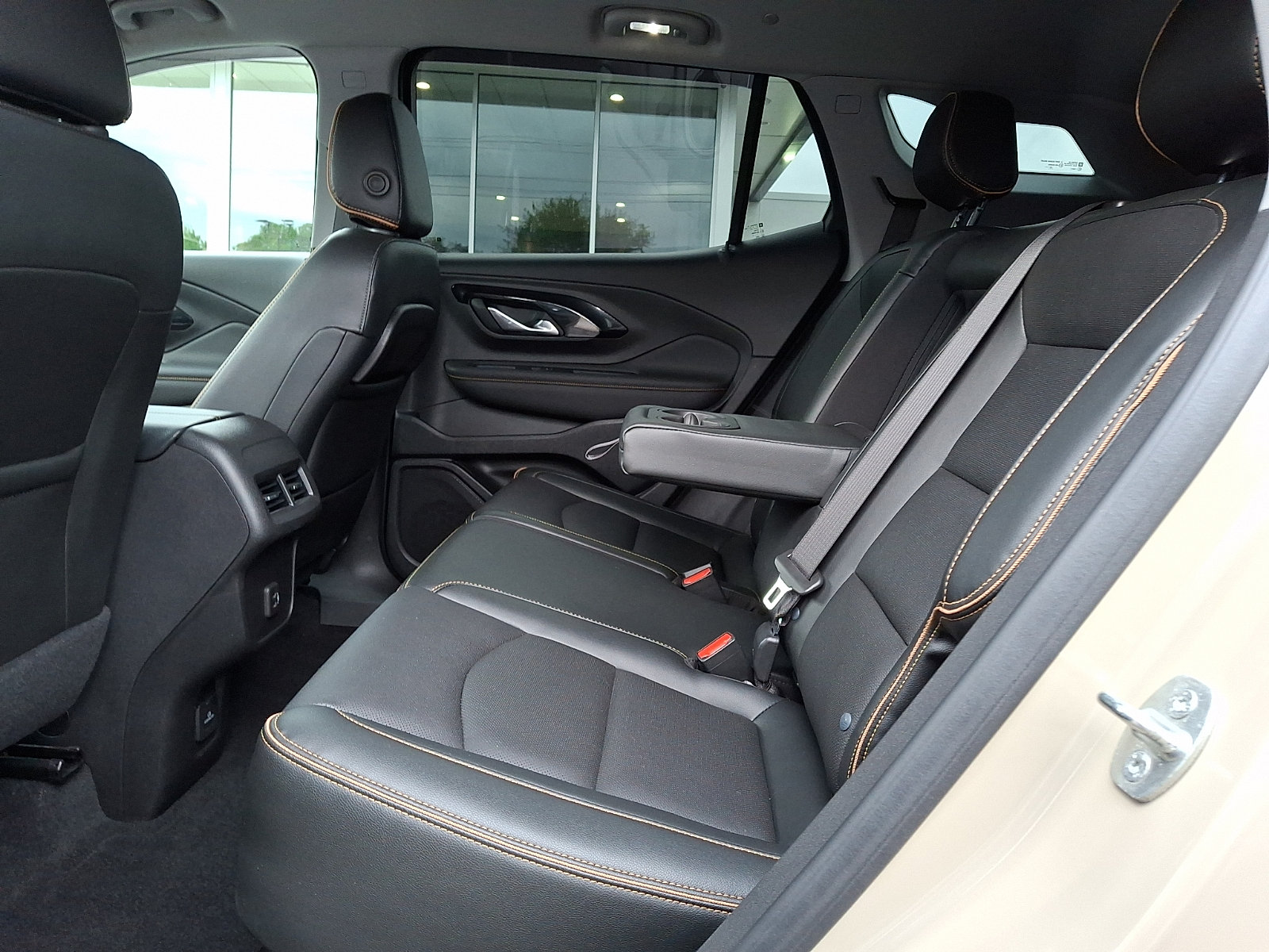 Certified 2022 GMC Terrain AT4 w/ LPO, Floor Liner Package AWD/4WD image 10