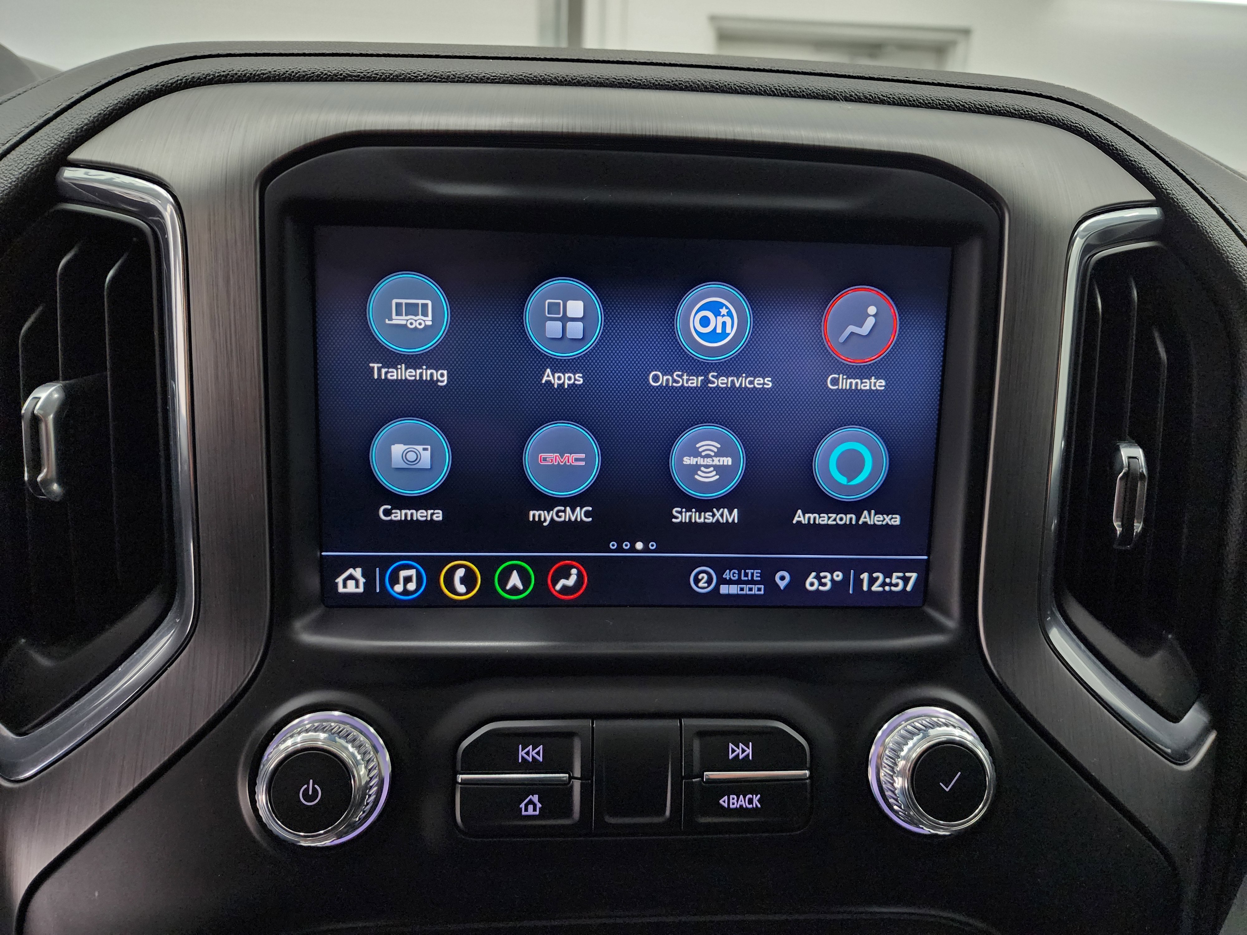 Used 2023 GMC Sierra 3500 Denali w/ Denali Ultimate Package image 57