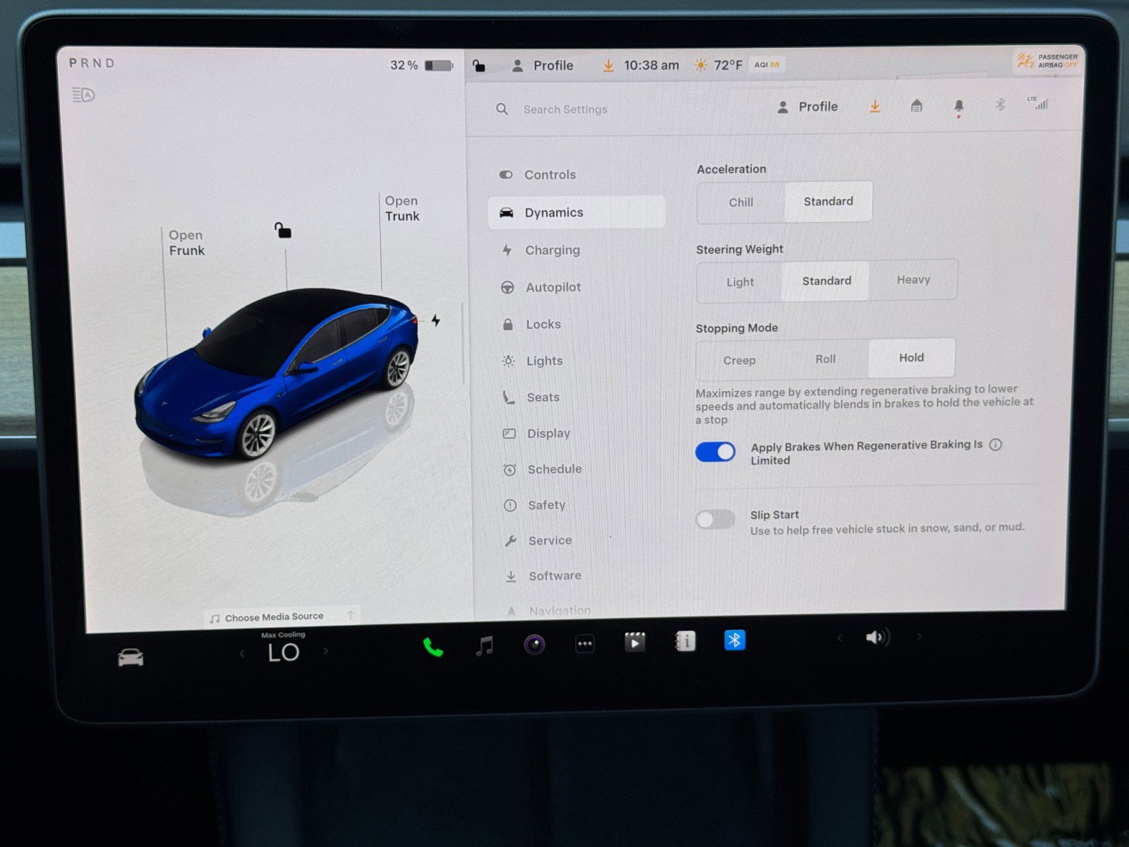 Used 2023 Tesla Model 3 Standard Range RWD image 26