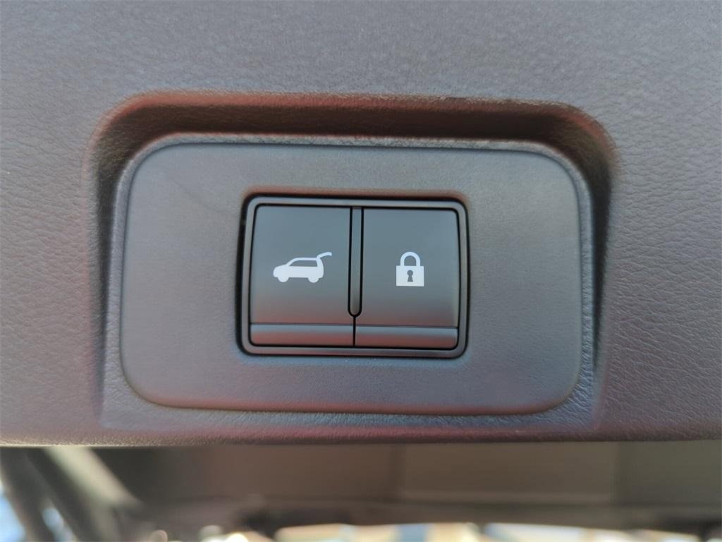 New 2026 Nissan Rogue SV image 26