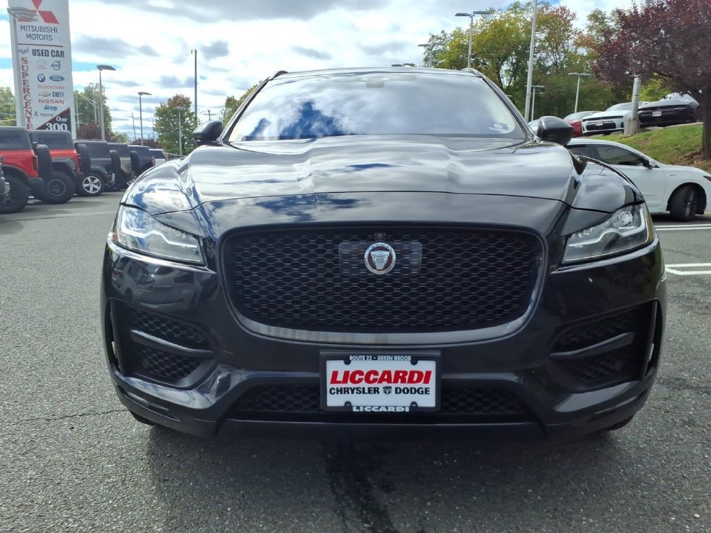 Used 2020 Jaguar F-PACE R-Sport AWD/4WD image 2