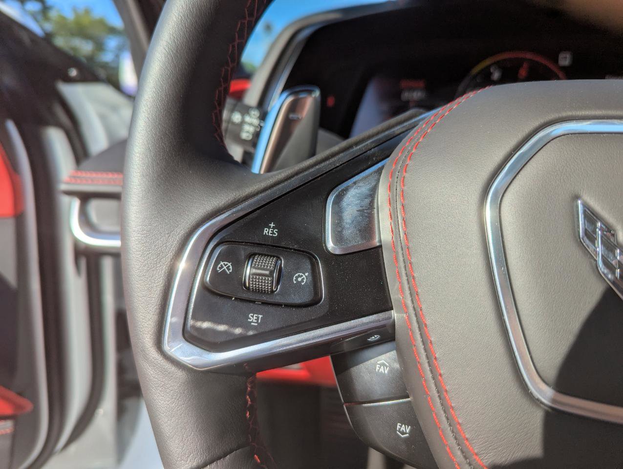 Used 2023 Chevrolet Corvette Stingray Premium Conv w/ Z51 Performance Package RWD image 25