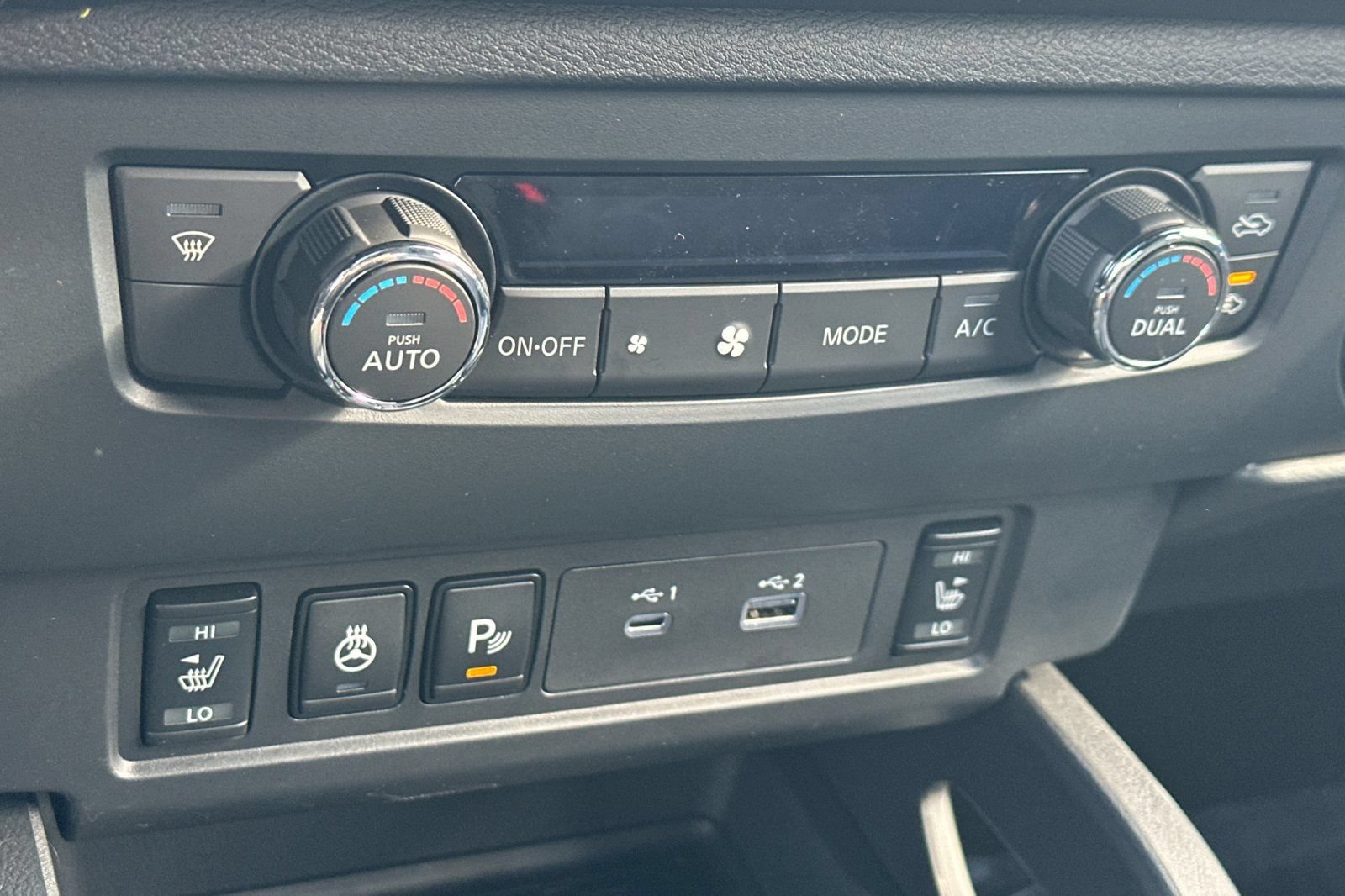 New 2026 Nissan Frontier SV w/ All-Weather Content Package AWD/4WD image 23