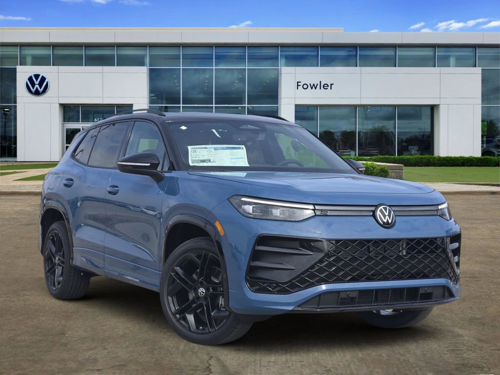 New 2026 Volkswagen Tiguan SE R-Line video 1