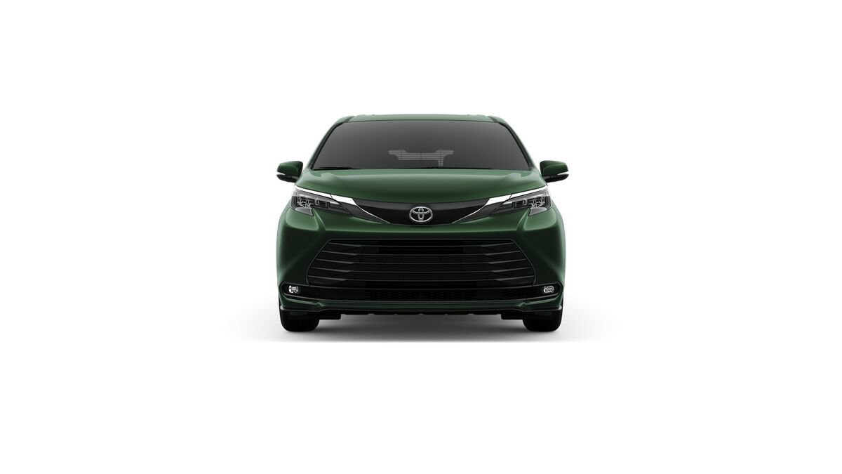 New 2026 Toyota Sienna XLE AWD/4WD image 17
