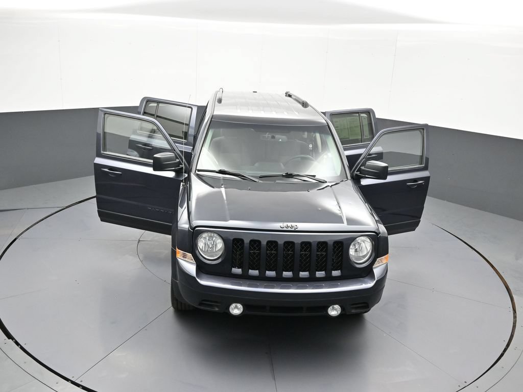 Used 2015 Jeep Patriot Sport w/ Power Value Group FWD image 45
