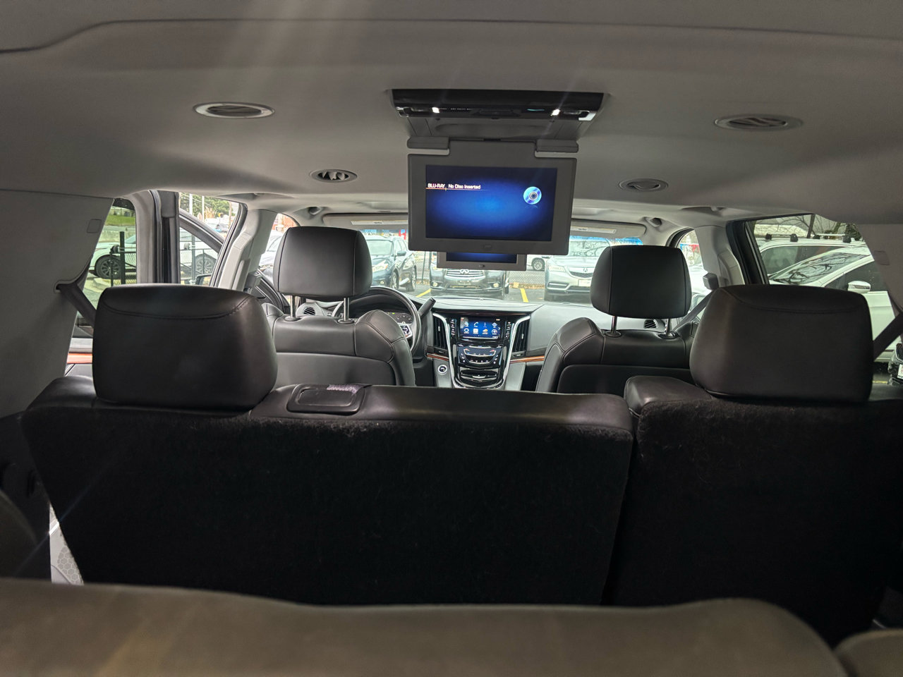 Used 2015 Cadillac Escalade ESV Premium image 12