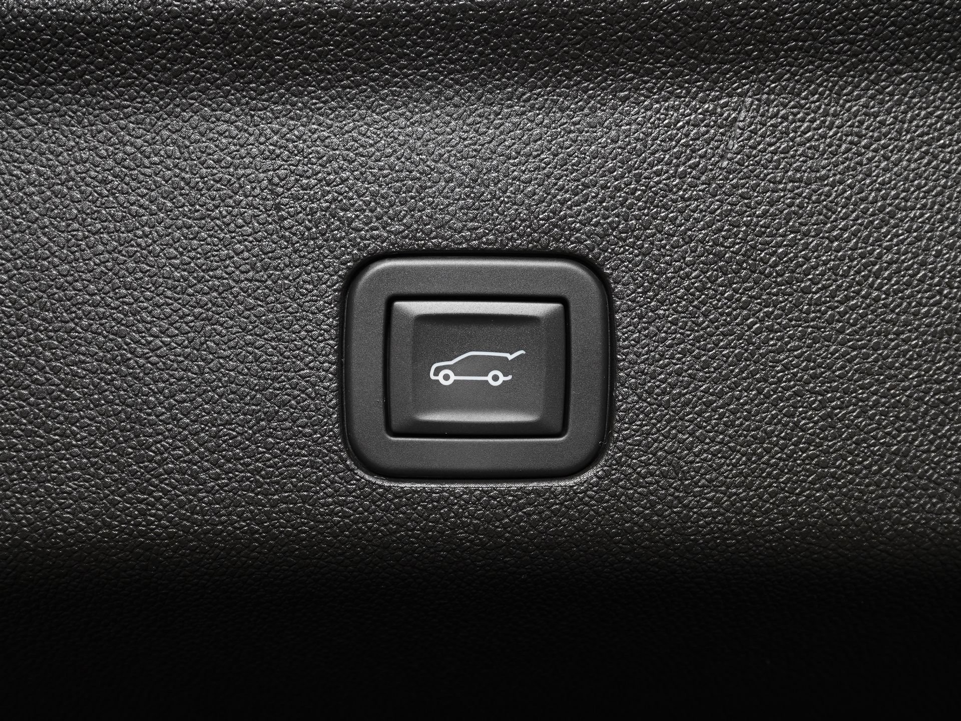 Used 2026 GMC Yukon AT4 Ultimate AWD/4WD image 14