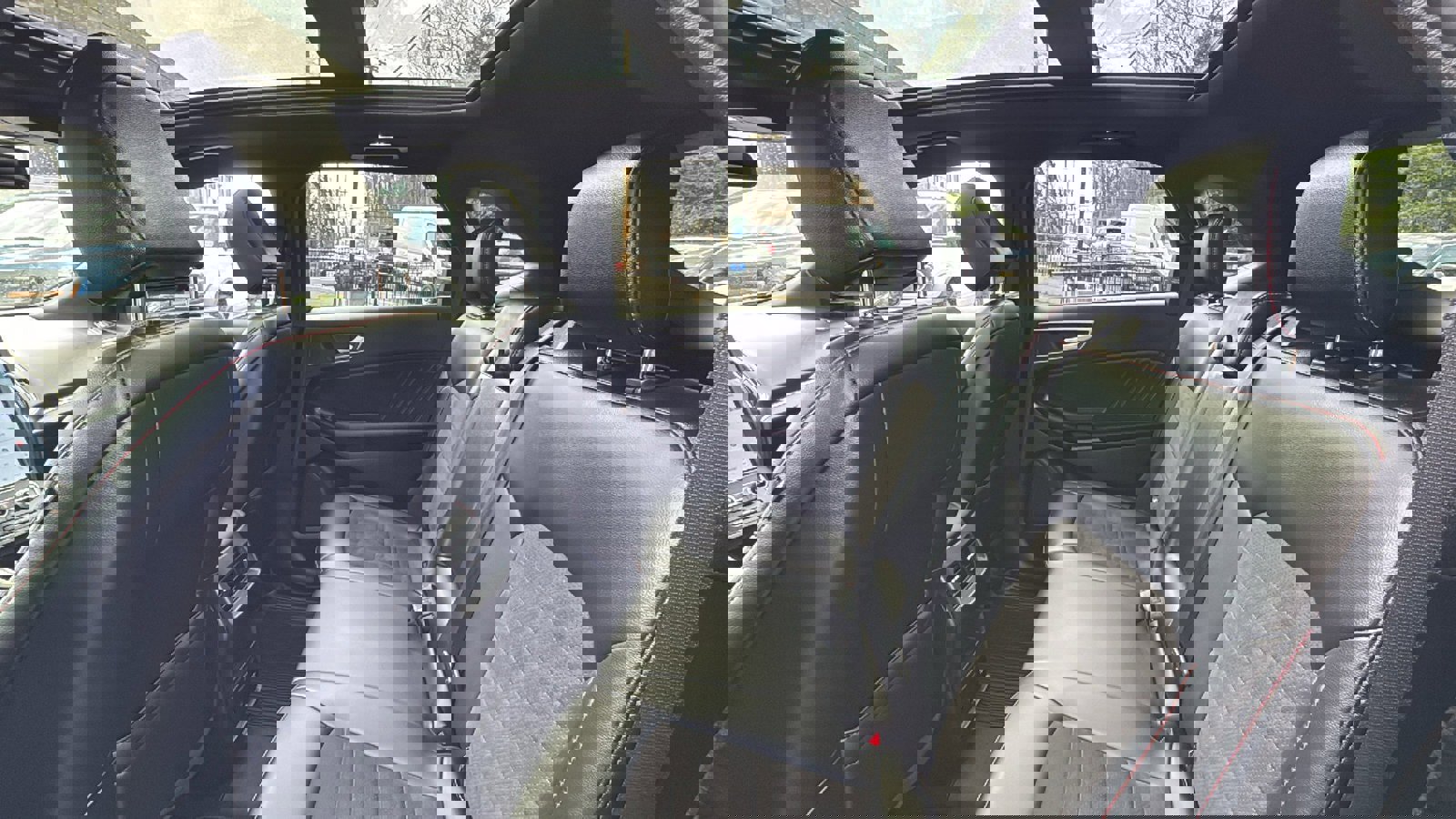 Certified 2024 Ford Edge ST-Line image 29