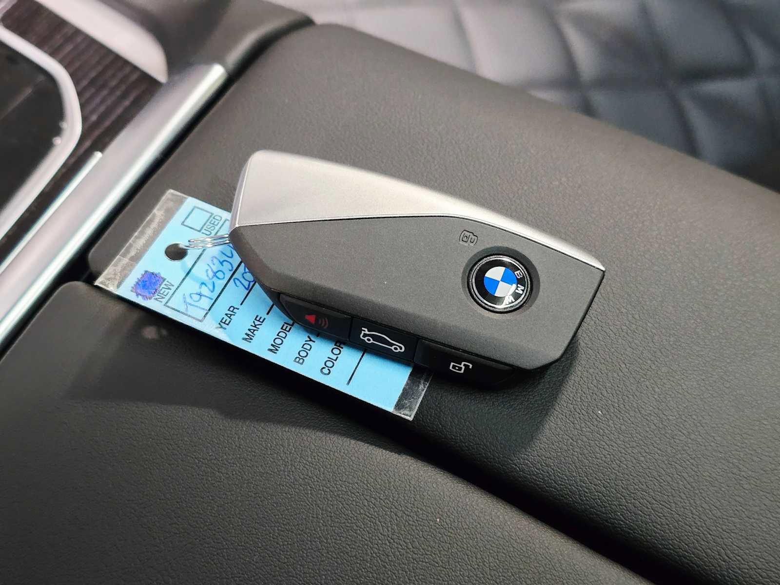 New 2026 BMW X6 xDrive40i image 30