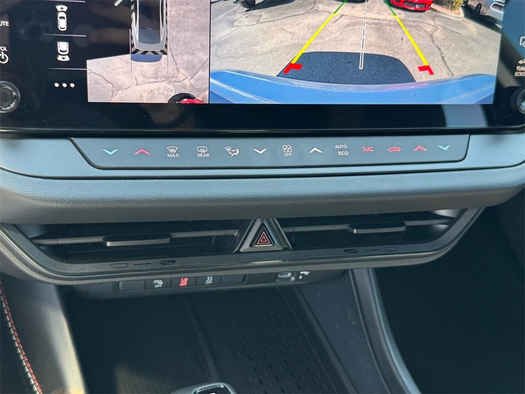 Used 2024 Dodge Charger R/T w/ Plus Group image 30