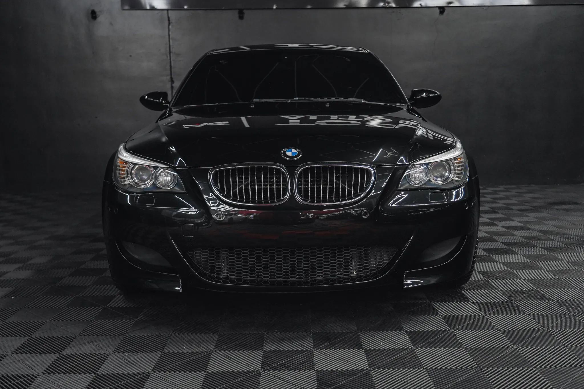 Used 2008 BMW M5 RWD image 10