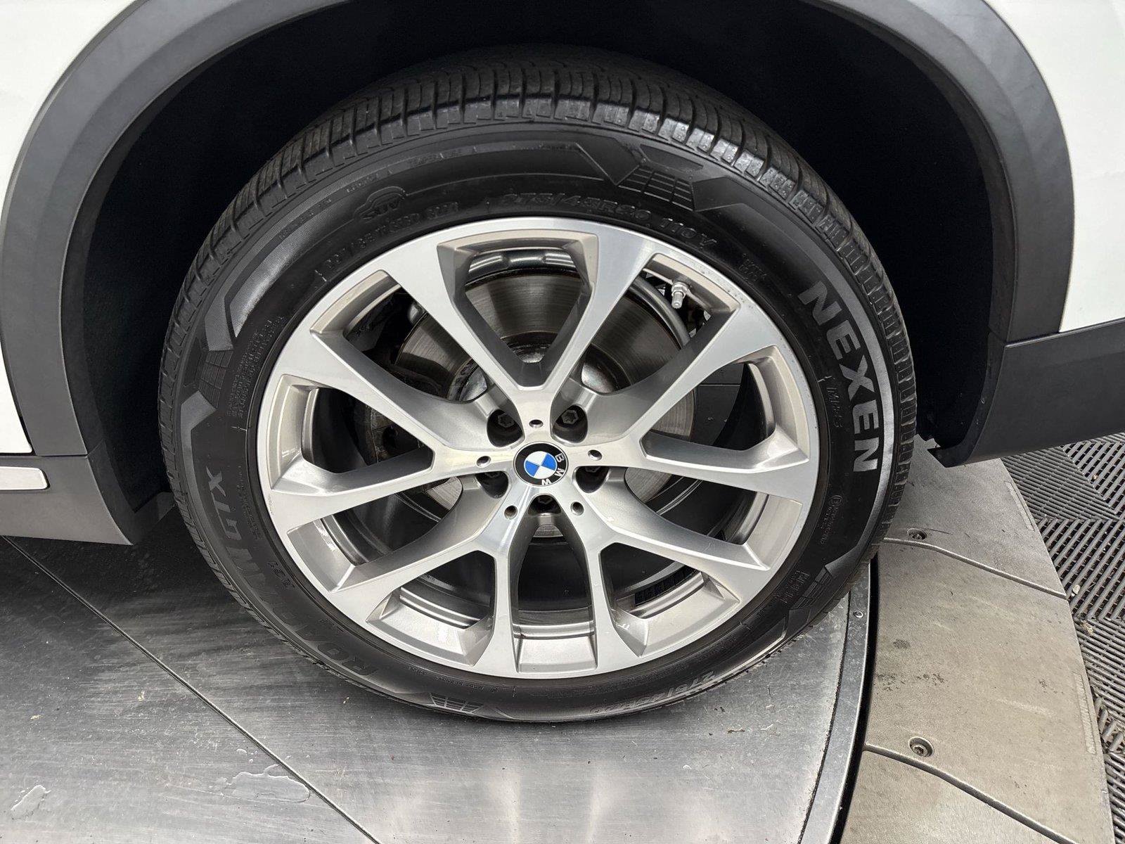 Used 2021 BMW X5 xDrive40i w/ Premium Package 2 AWD/4WD image 27