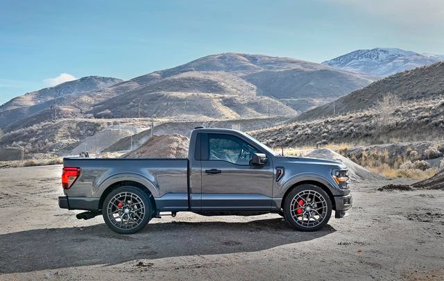 New 2025 Ford F150 XL AWD/4WD image 3