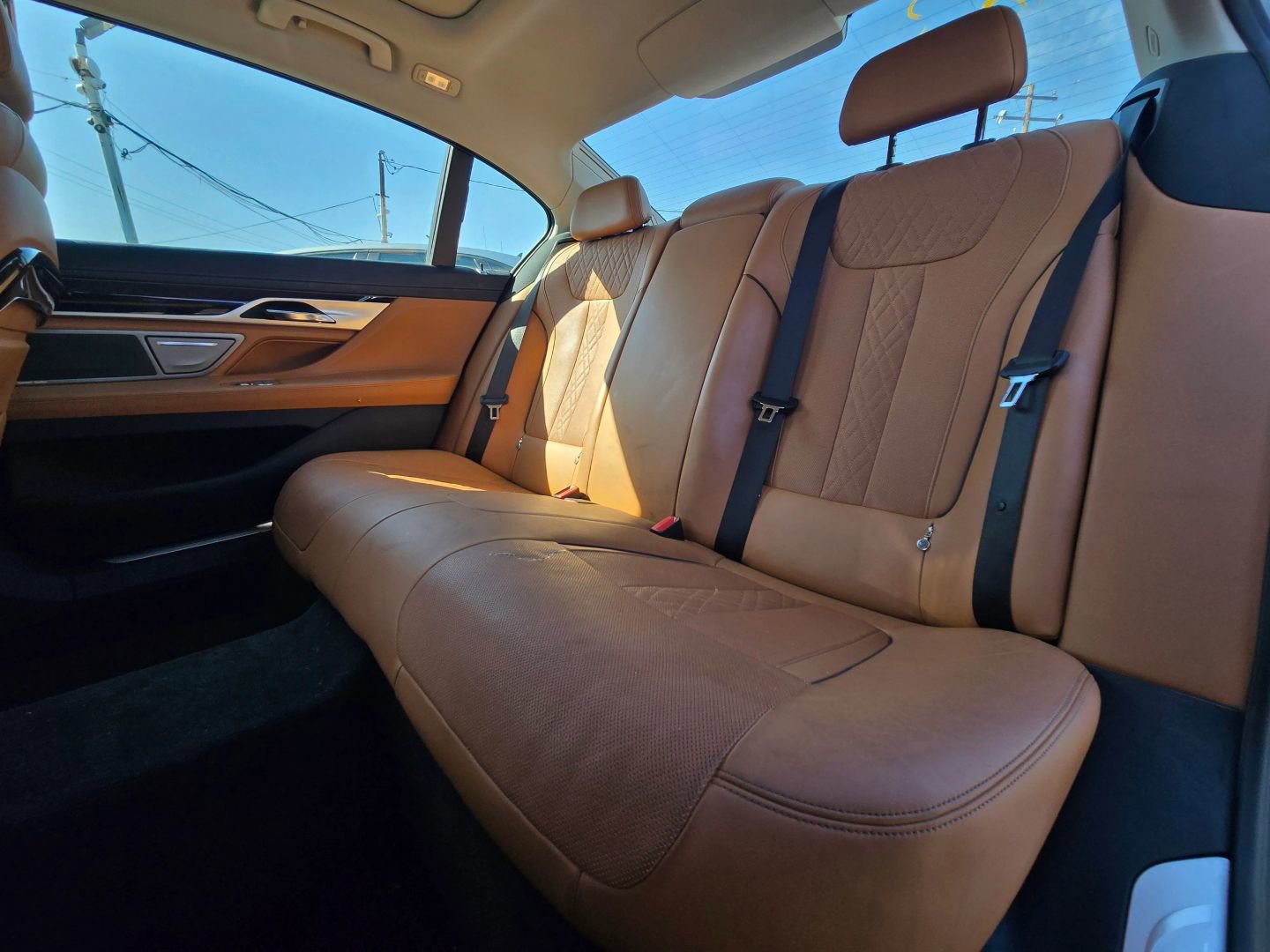 Used 2018 BMW 740e xDrive w/ Executive Package AWD/4WD image 14