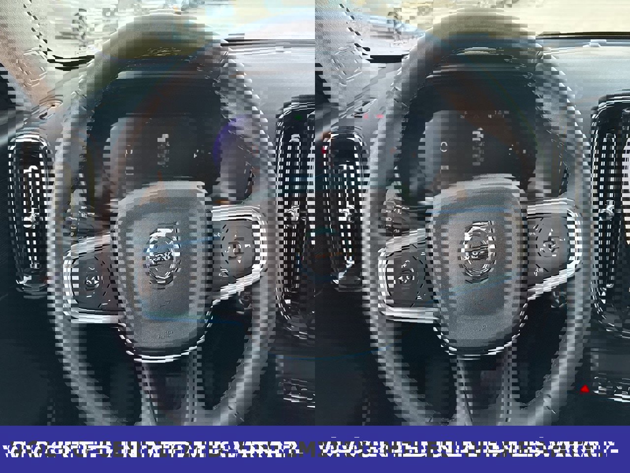 Certified 2025 Volvo XC40 B5 Core image 24