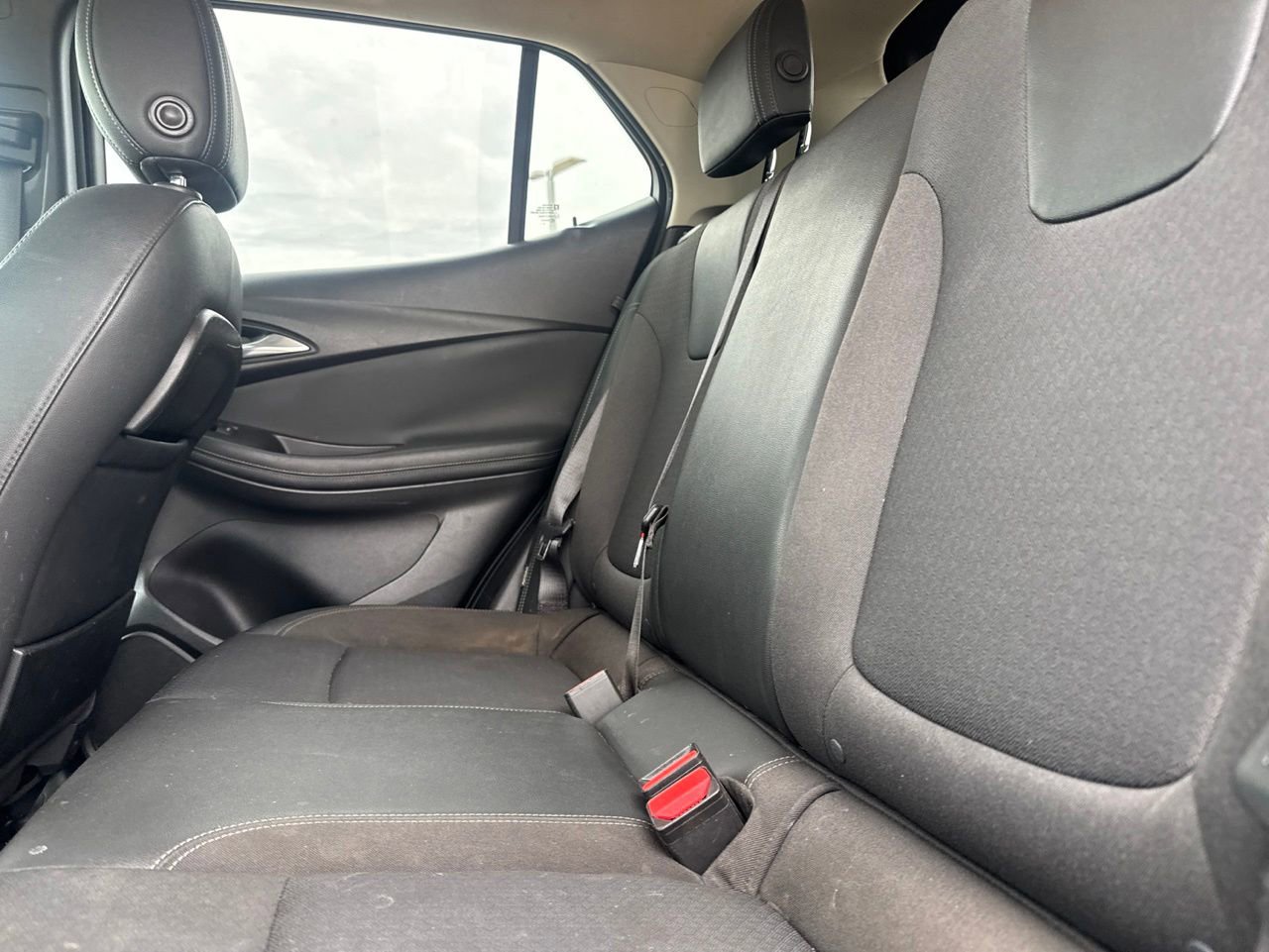 Used 2021 Buick Encore GX Preferred w/ Sport Touring Package FWD image 10