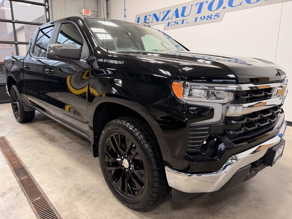 Used 2025 Chevrolet Silverado 1500 LT video 2