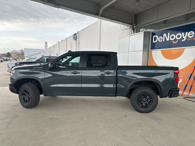 New 2026 Chevrolet Silverado 1500 ZR2 w/ LPO, Dark Essentials Package AWD/4WD image 8